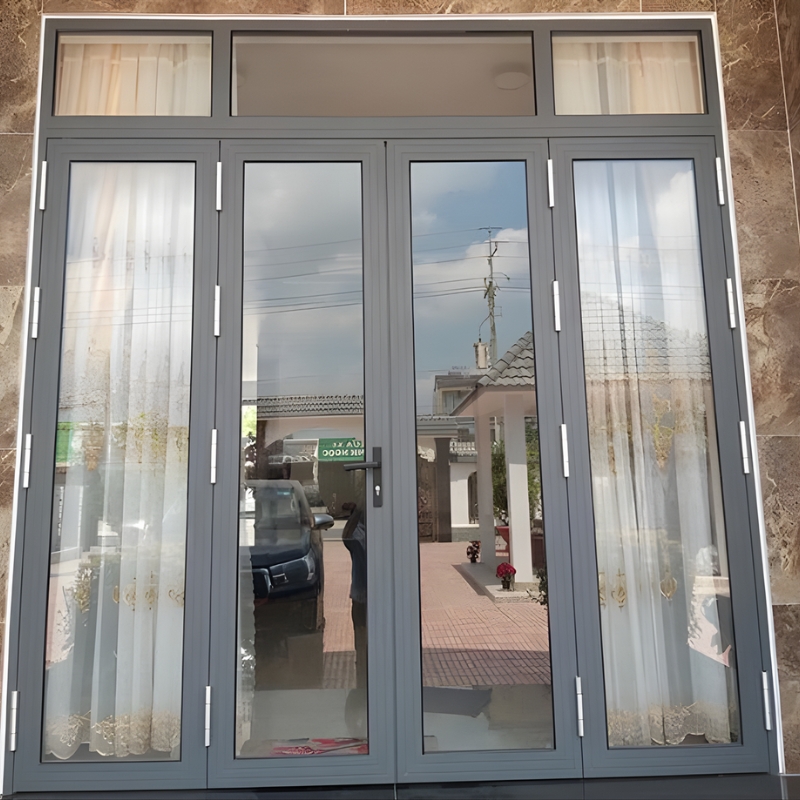 cửa chính nhôm kính