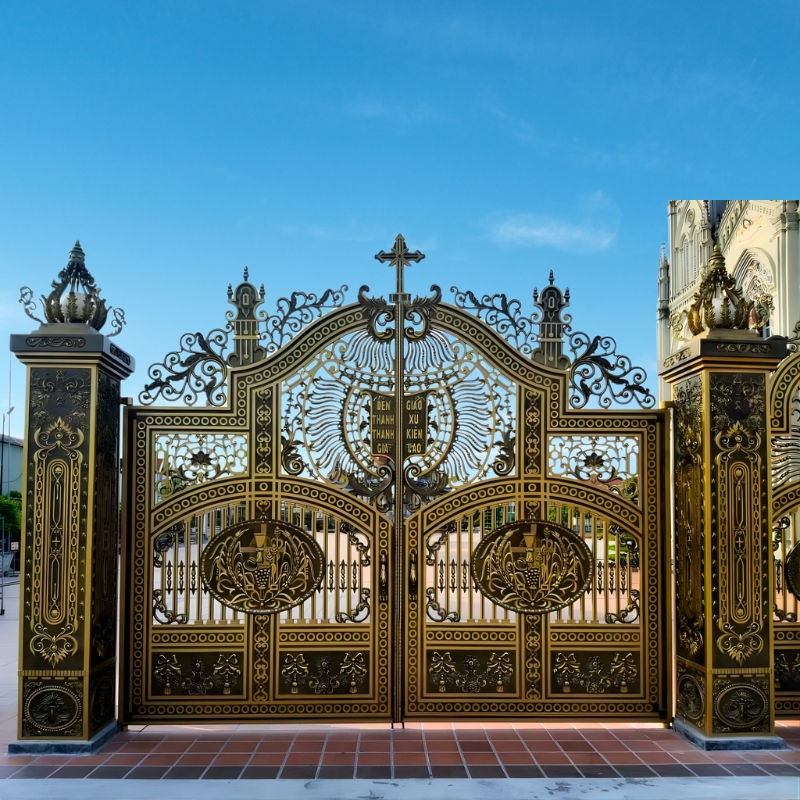 Cửa cổng sắt mỹ thuật NVP-03